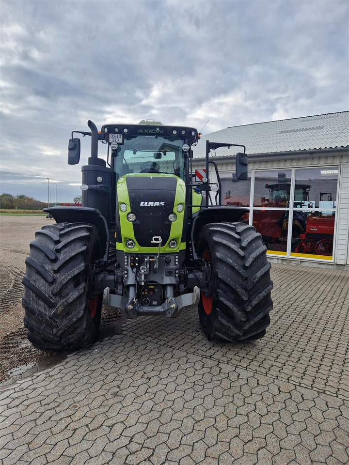 Tracteur agricole Claas AXION 960 TT