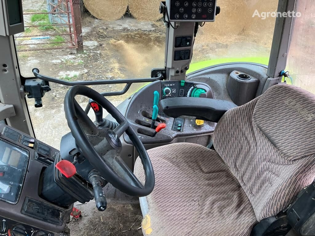Tracteur agricole Claas Ares 556