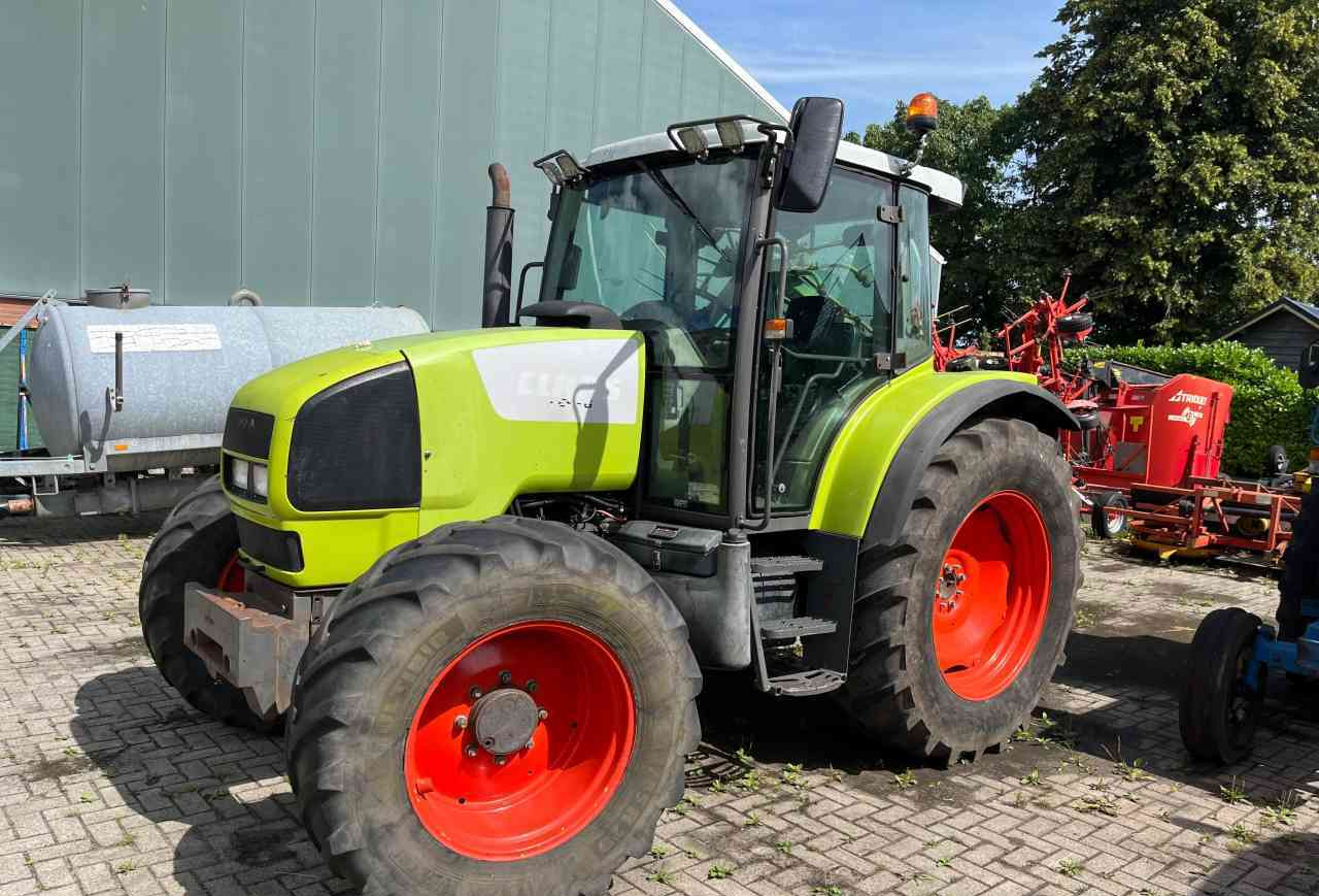 Tracteur agricole Claas Ares 566 RZ Tractoren