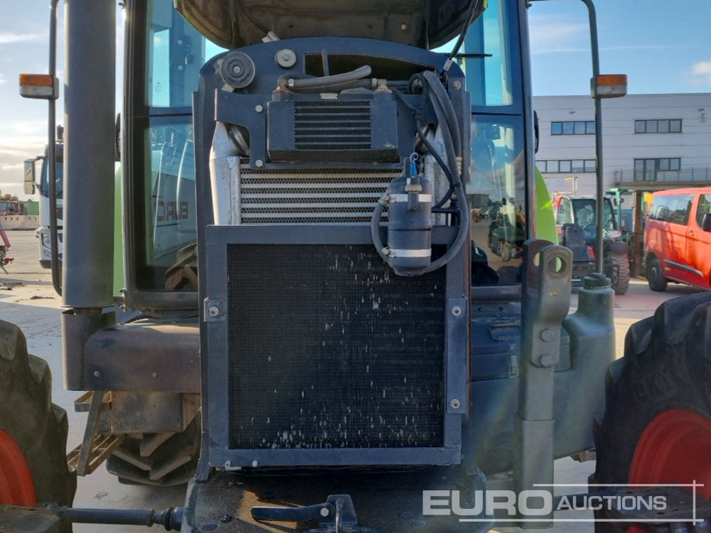 Tracteur agricole Claas Ares 577 ATZ