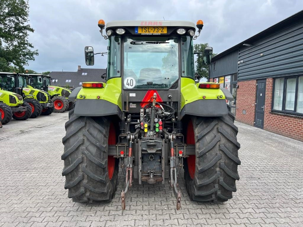 Tracteur agricole Claas Ares 617 ATZ