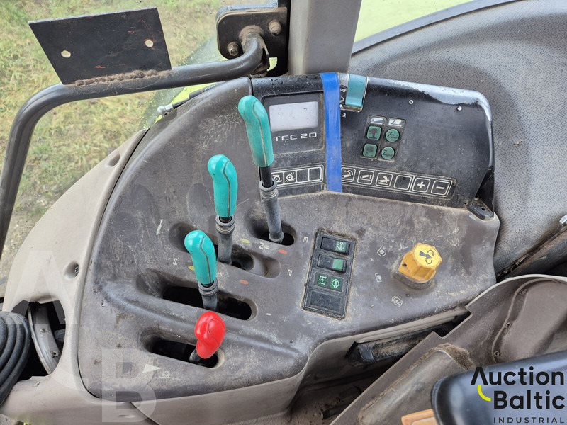 Tracteur agricole Claas Ares 640 RZ