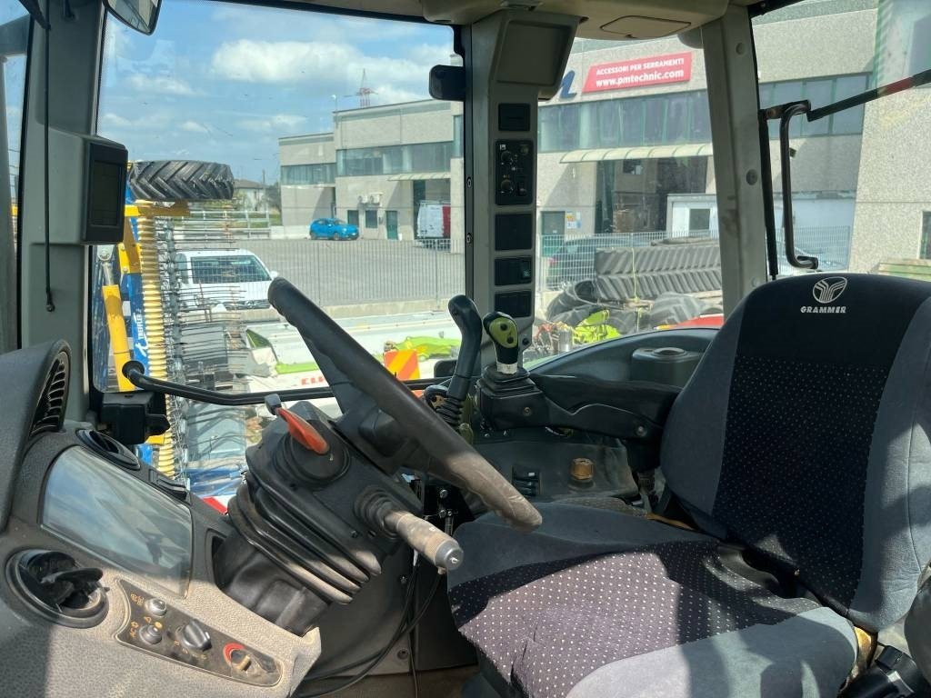 Tracteur agricole Claas Ares 697