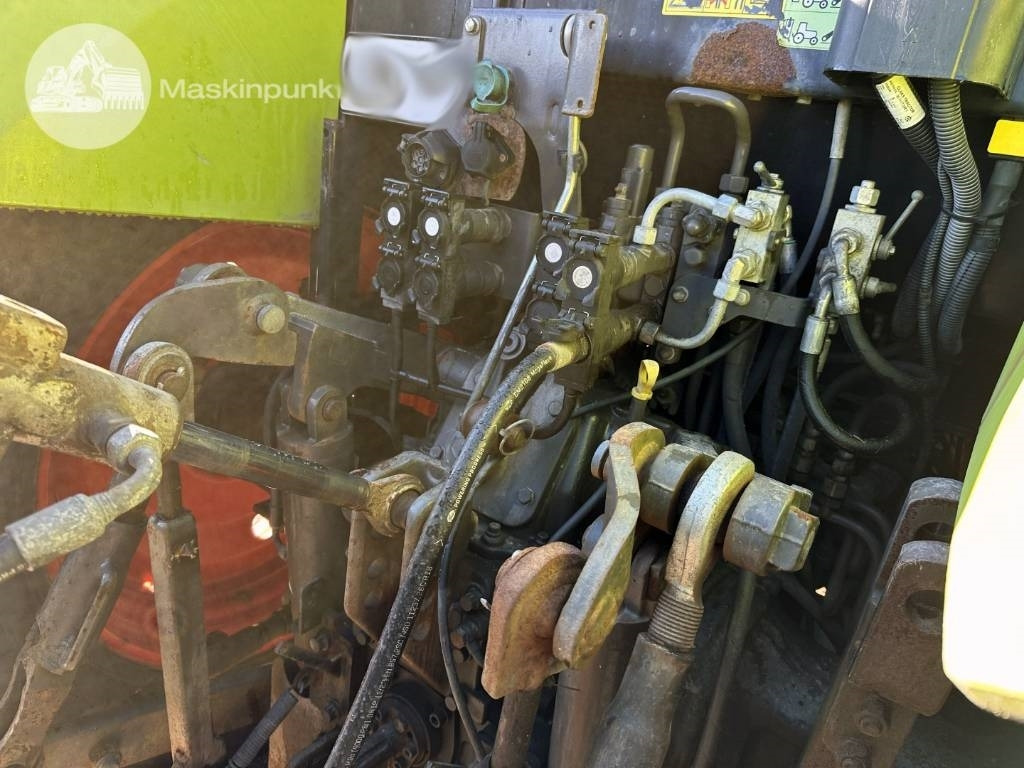 Tracteur agricole Claas Arion 410