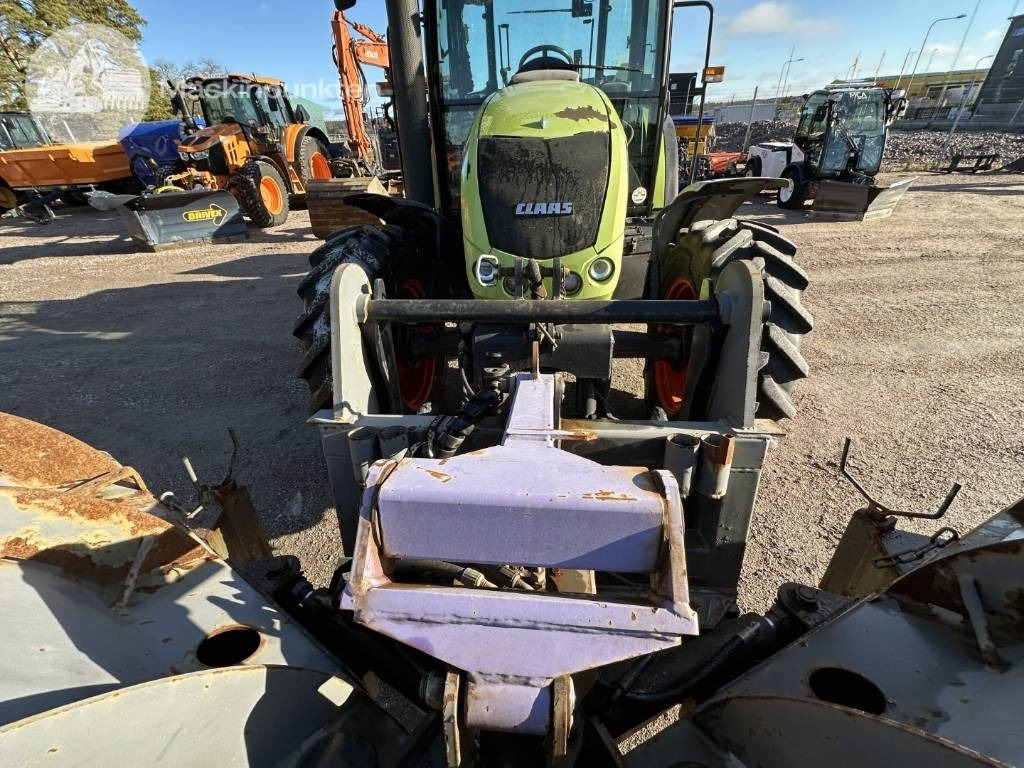 Tracteur agricole Claas Arion 410