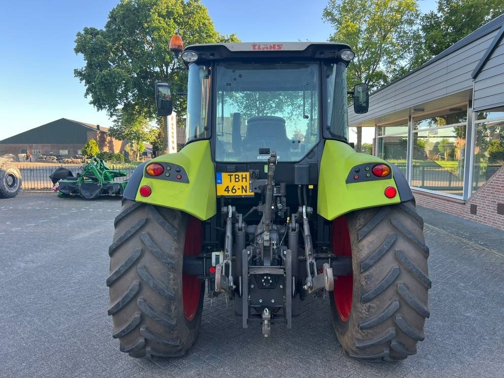 Tracteur agricole Claas Arion 410