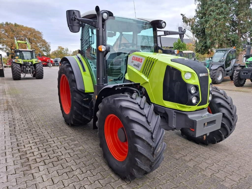 Tracteur agricole Claas Arion 410