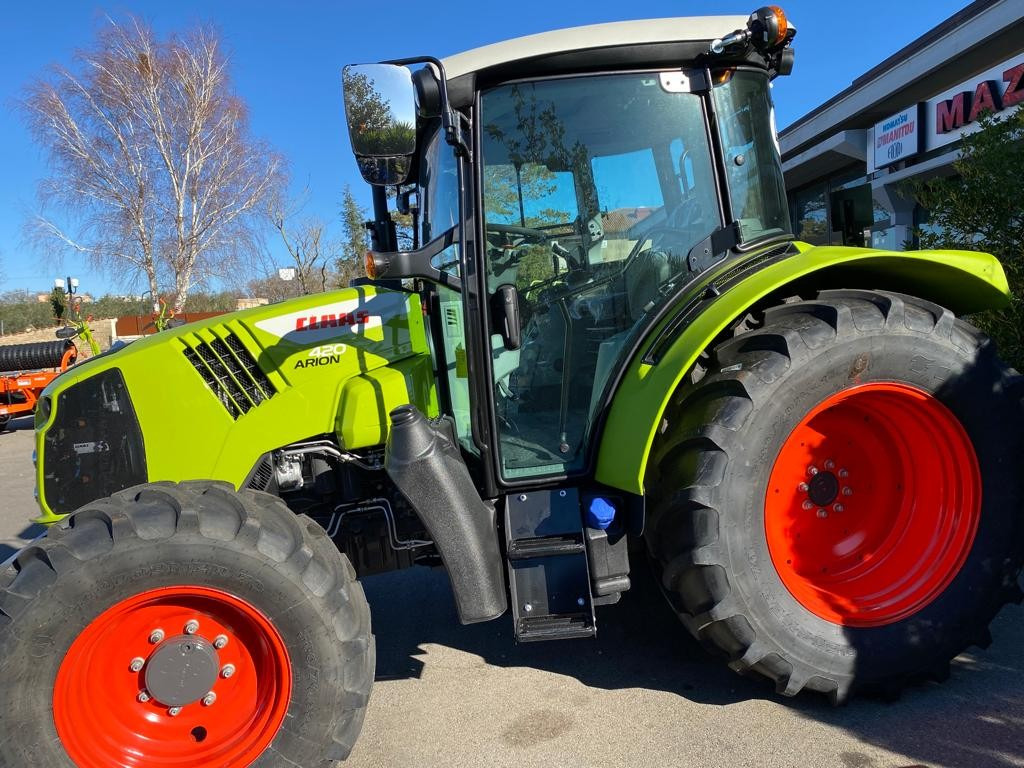 Tracteur agricole Claas Arion 420