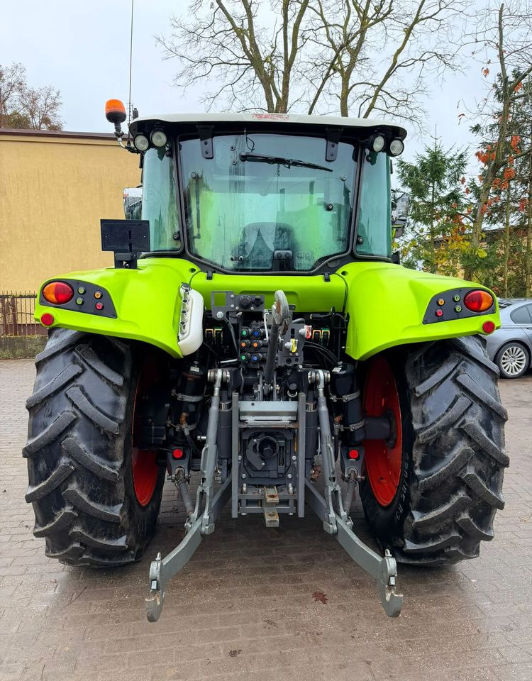 Tracteur agricole Claas Arion 420