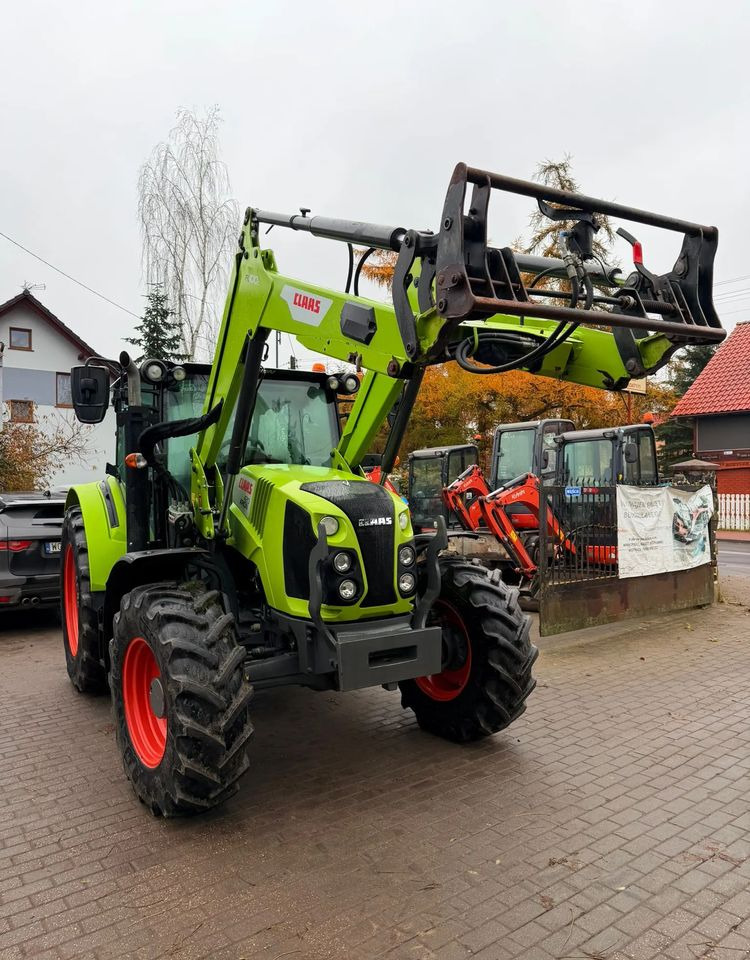Tracteur agricole Claas Arion 420