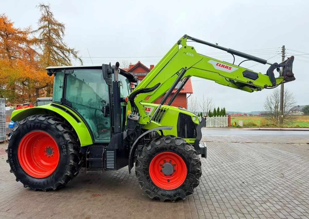 Tracteur agricole Claas Arion 420