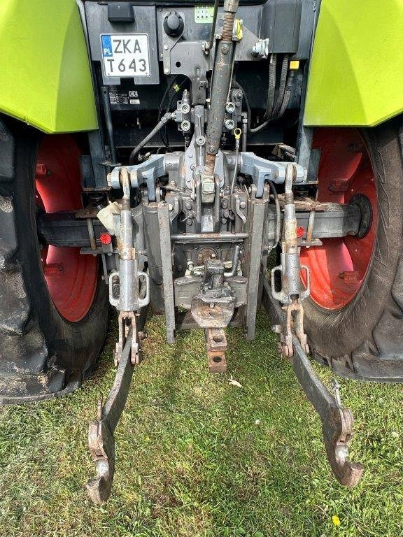 Tracteur agricole Claas Arion 430