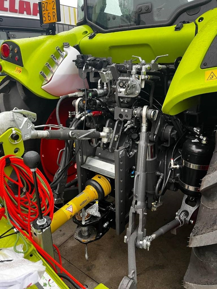 Tracteur agricole Claas Arion 430