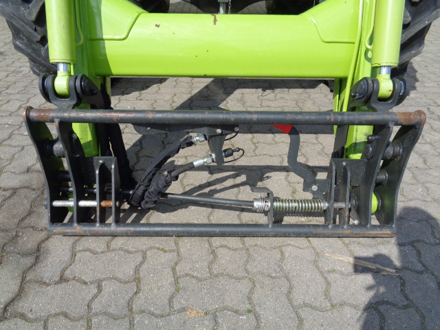 Tracteur agricole Claas Arion 430