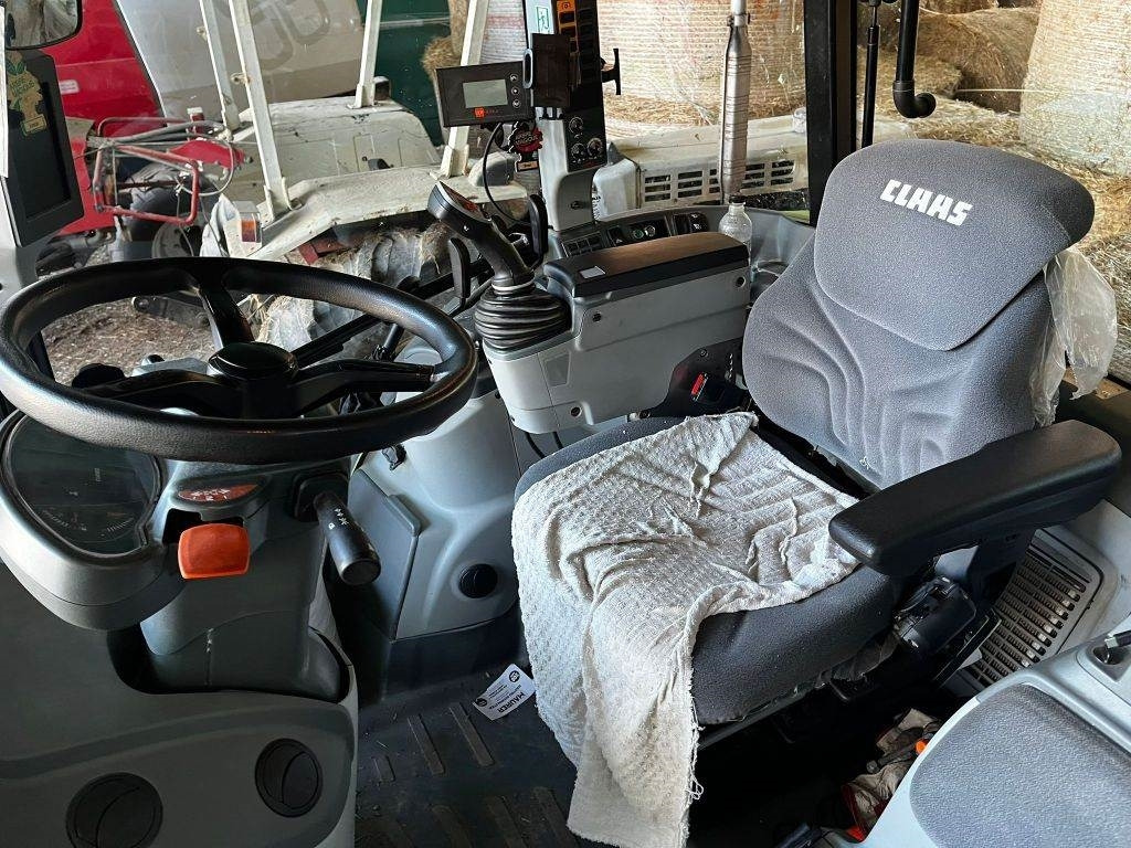 Tracteur agricole Claas Arion 430 CIS