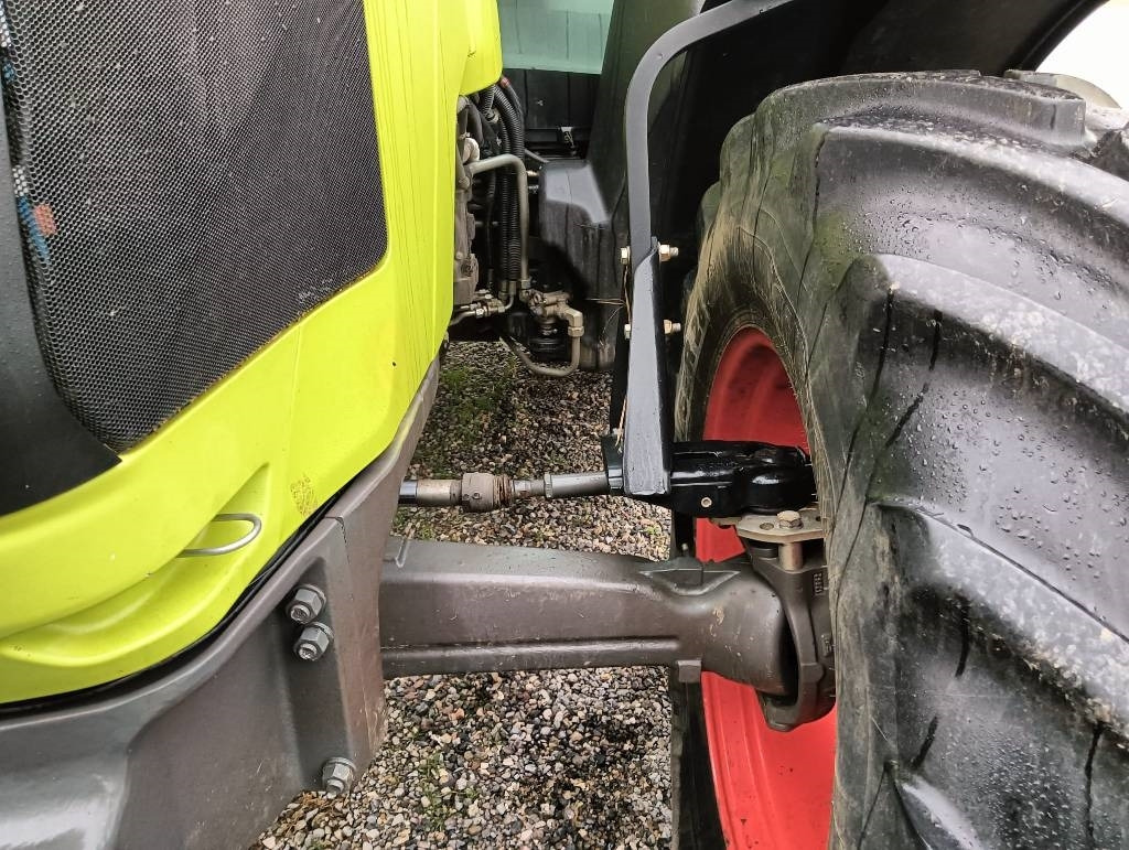 Tracteur agricole Claas Arion 440