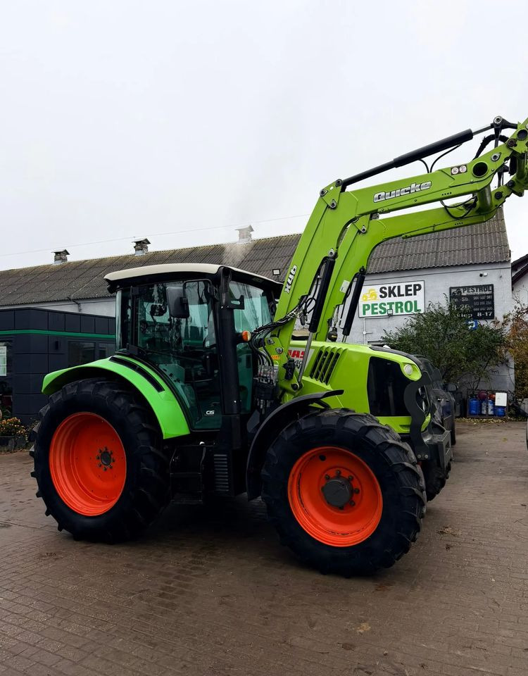 Tracteur agricole Claas Arion 440