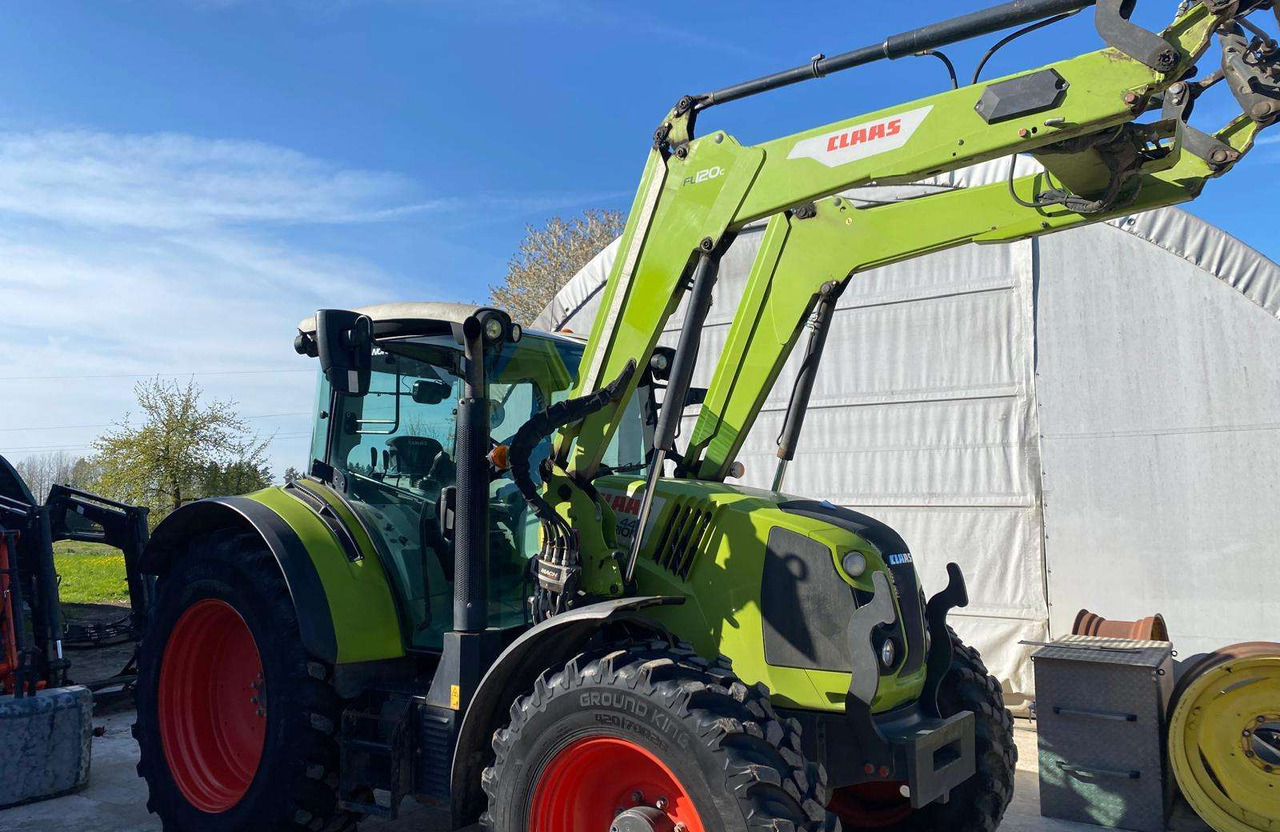 Tracteur agricole Claas Arion 440 su Claaas front.kr.