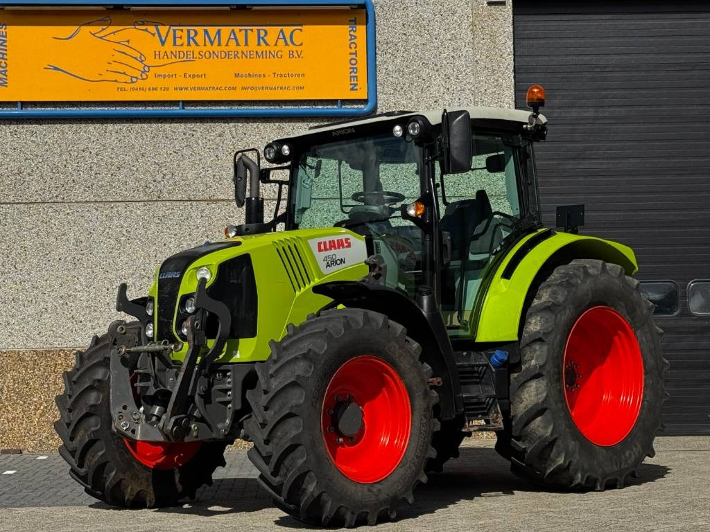 Tracteur agricole Claas Arion 450 CIS