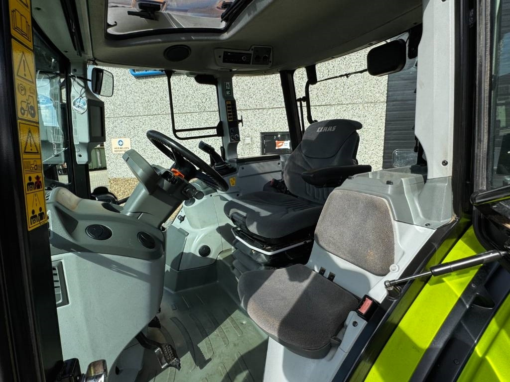Tracteur agricole Claas Arion 450 CIS
