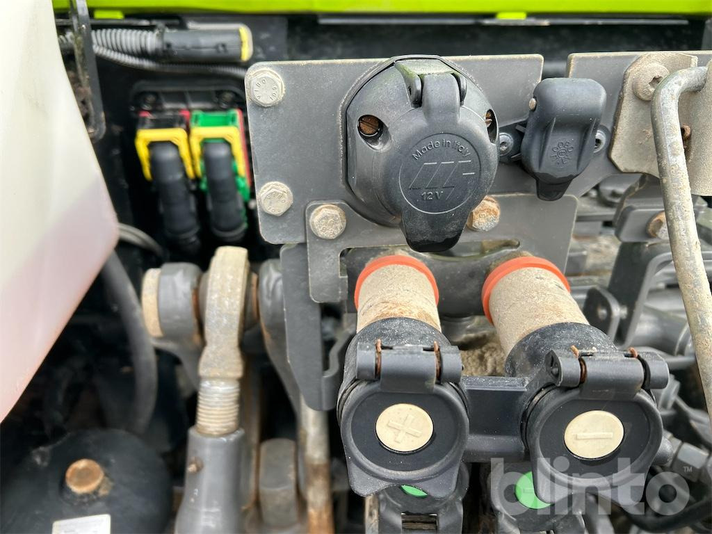 Tracteur agricole Claas Arion 460