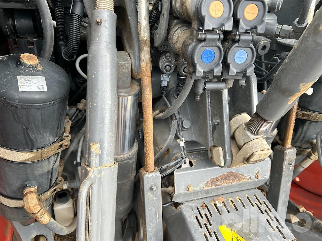 Tracteur agricole Claas Arion 460