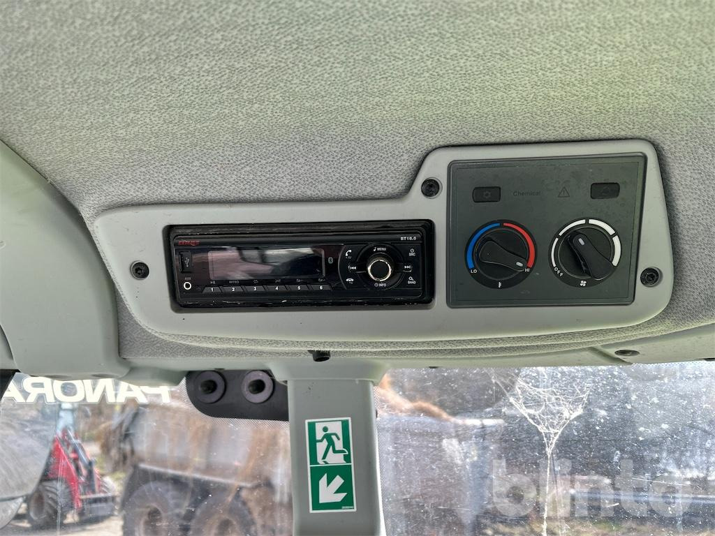 Tracteur agricole Claas Arion 460