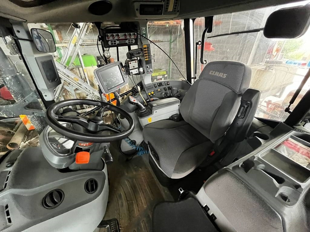 Tracteur agricole Claas Arion 470