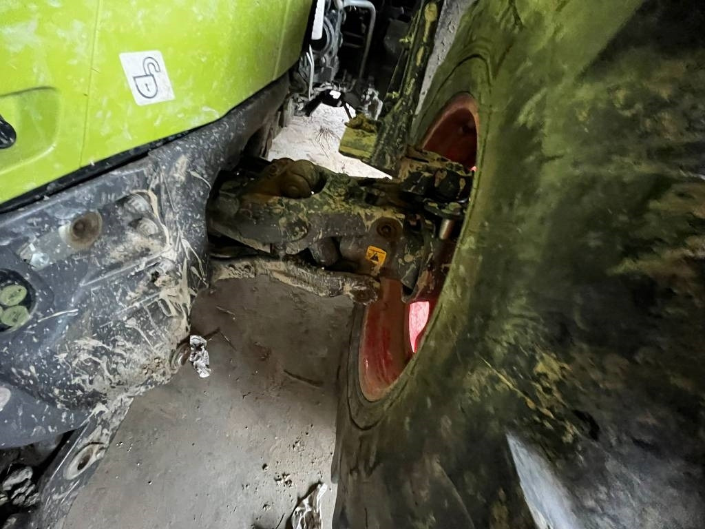 Tracteur agricole Claas Arion 470