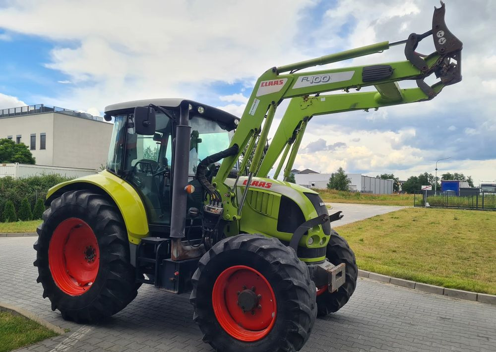 Tracteur agricole Claas Arion 530