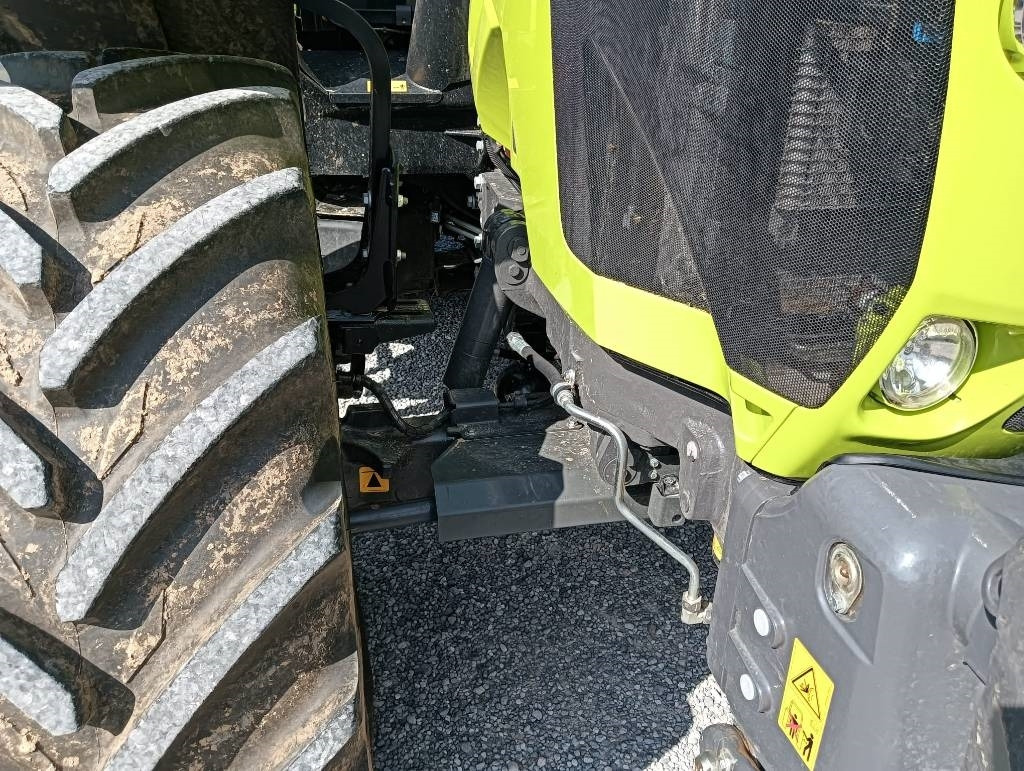 Tracteur agricole Claas Arion 550 Cmatic