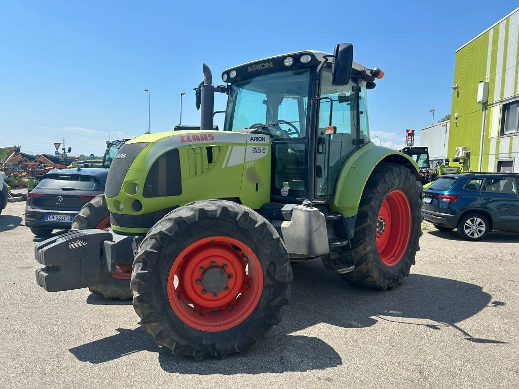 Tracteur agricole Claas Arion 610 C