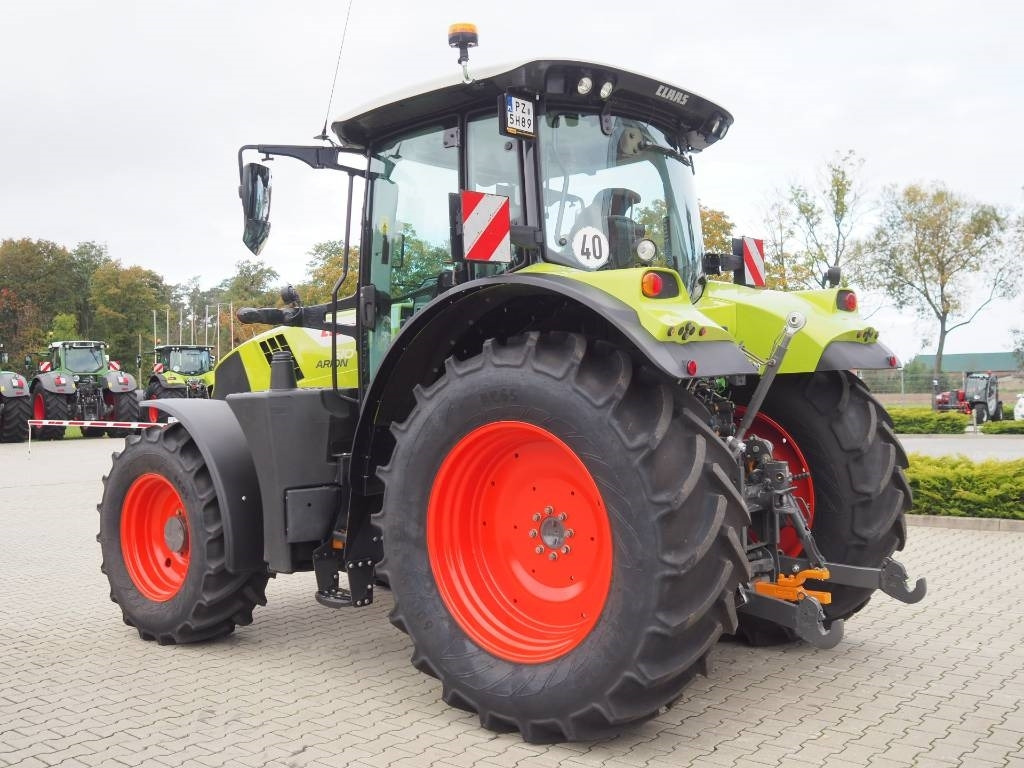 Tracteur agricole Claas Arion 610 CIS