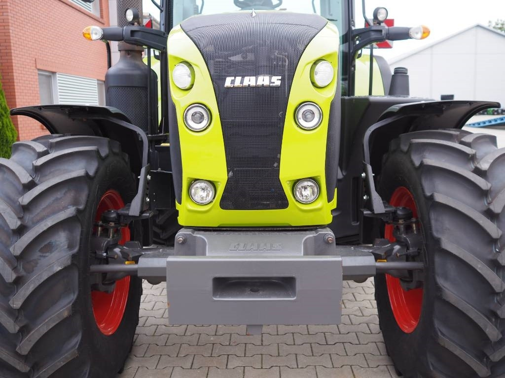Tracteur agricole Claas Arion 610 CIS