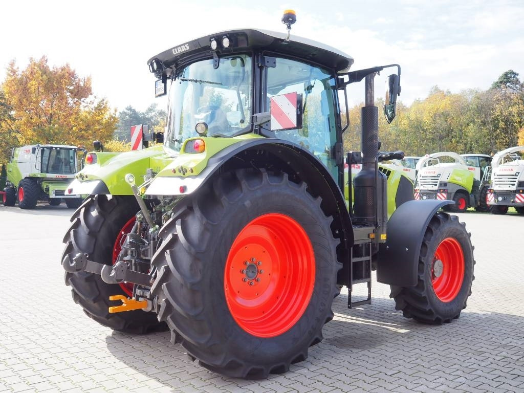 Tracteur agricole Claas Arion 610 CIS