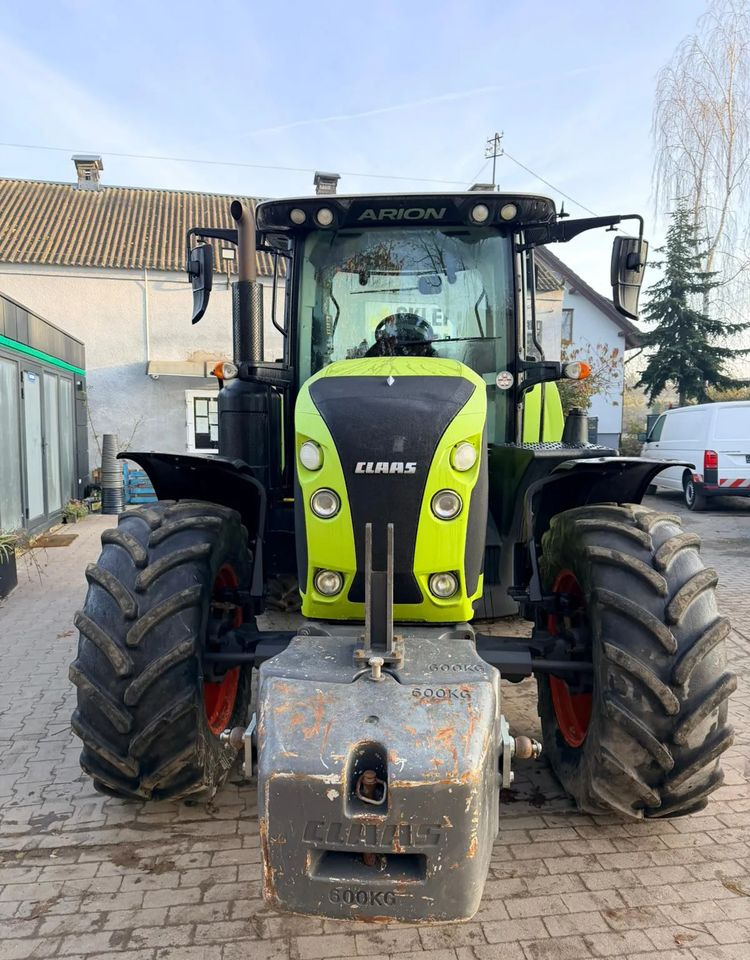 Tracteur agricole Claas Arion 610 CIS