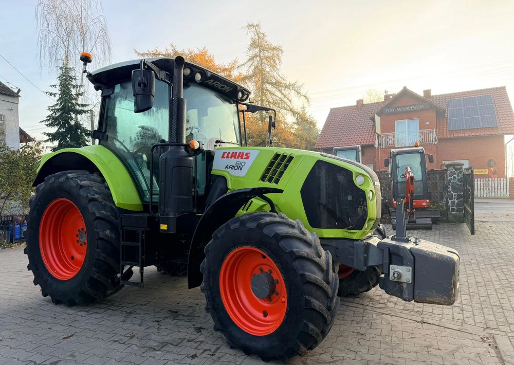 Tracteur agricole Claas Arion 610 CIS
