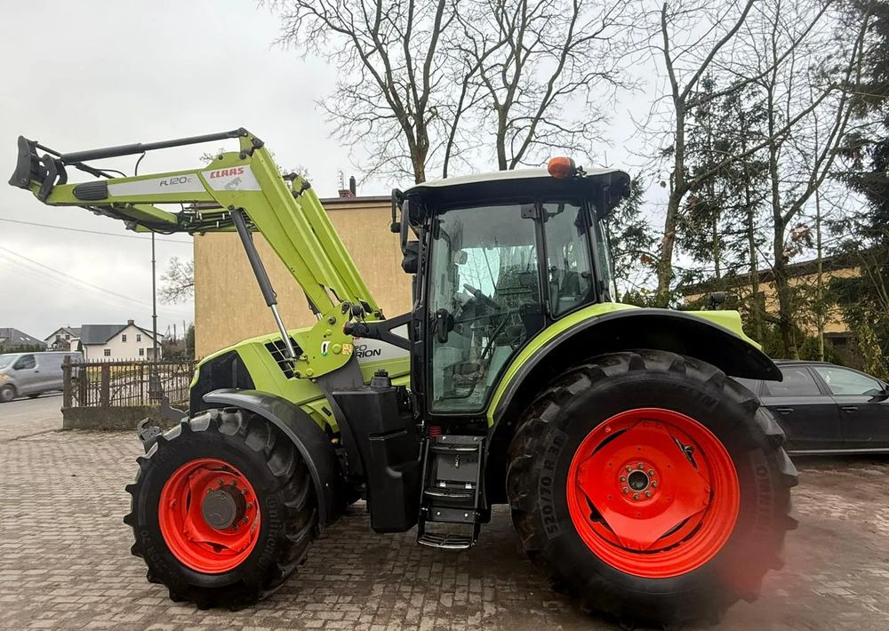 Tracteur agricole Claas Arion 620