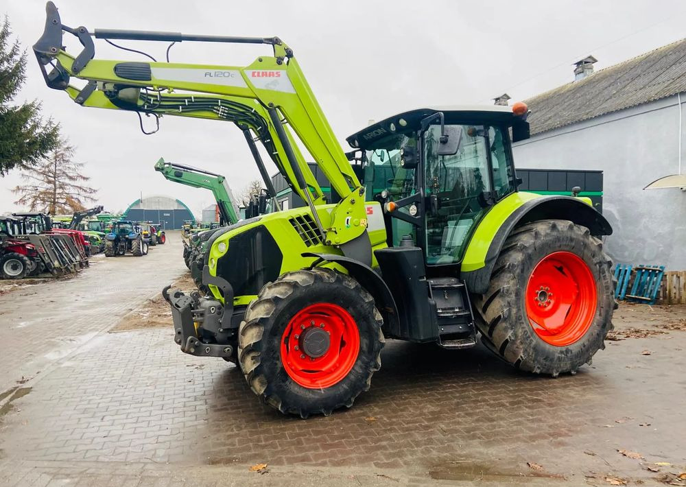 Tracteur agricole Claas Arion 620