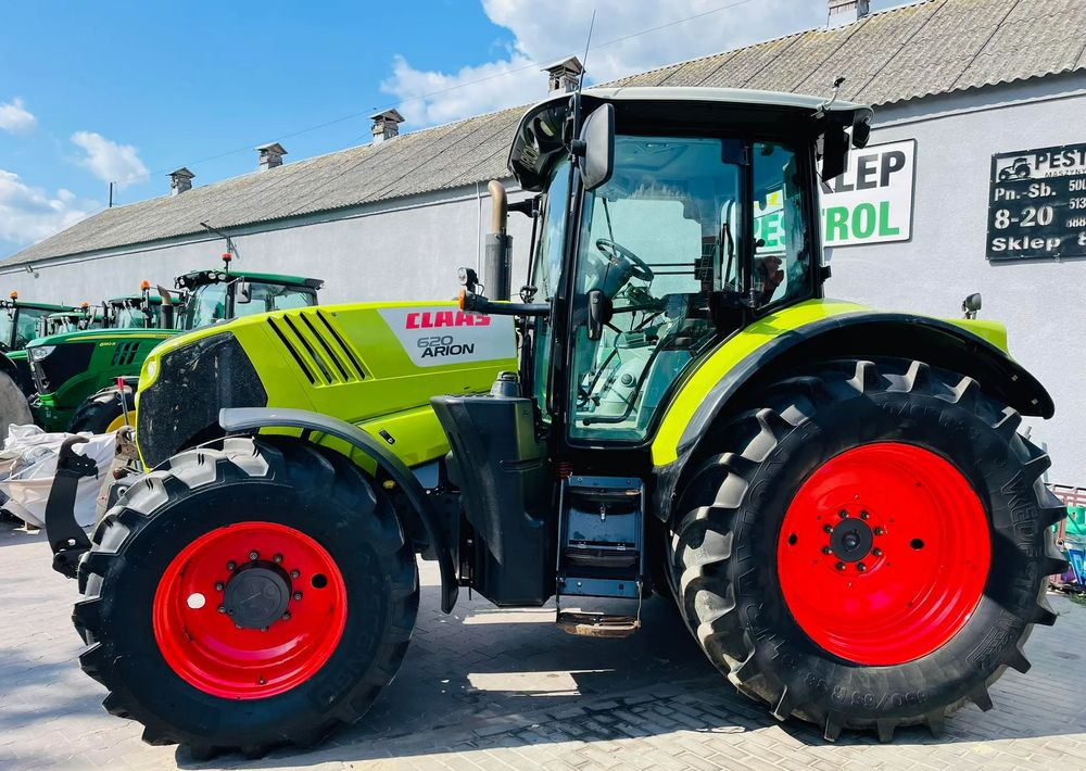 Tracteur agricole Claas Arion 620