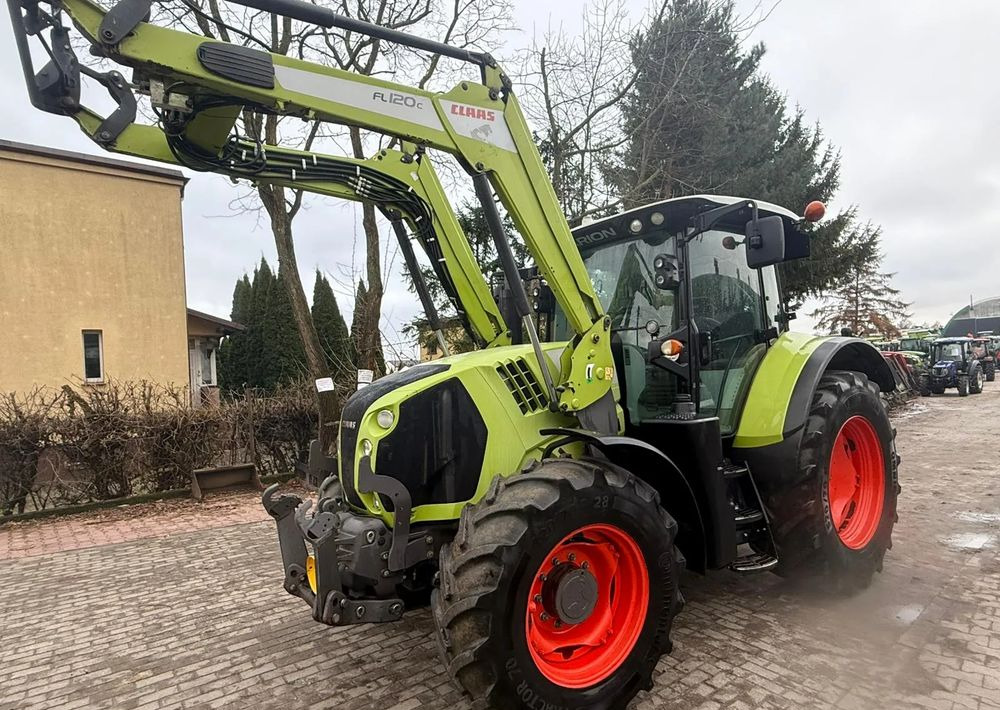 Tracteur agricole Claas Arion 620