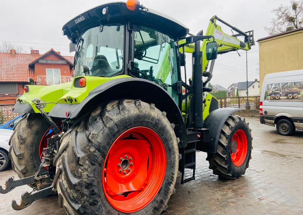 Tracteur agricole Claas Arion 620