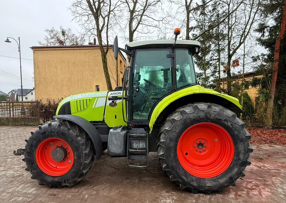 Tracteur agricole Claas Arion 620