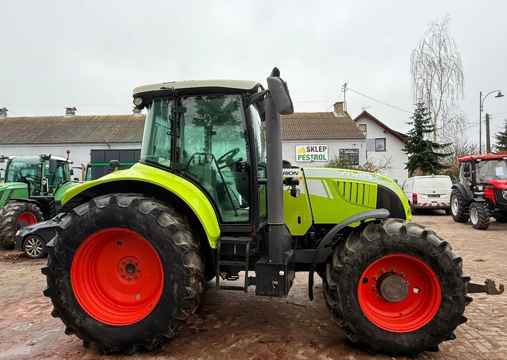 Tracteur agricole Claas Arion 620