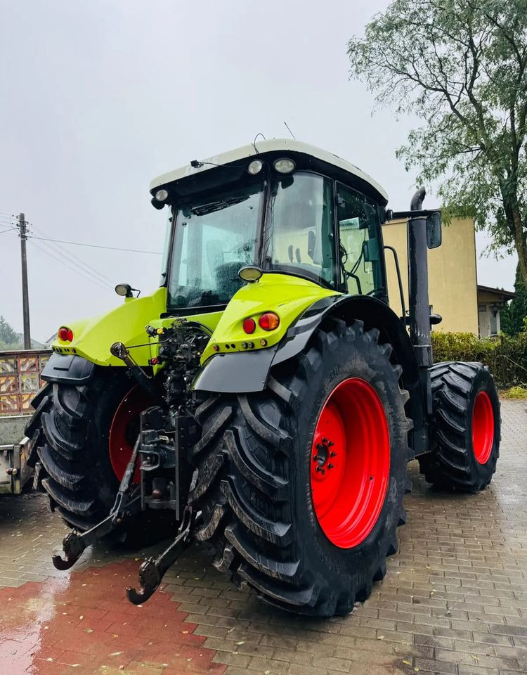 Tracteur agricole Claas Arion 630