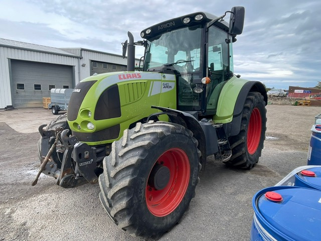 Tracteur agricole Claas Arion 640