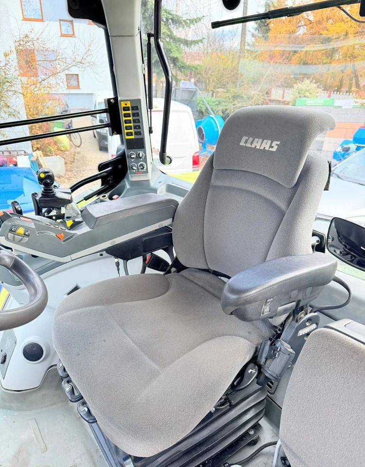 Tracteur agricole Claas Arion 640