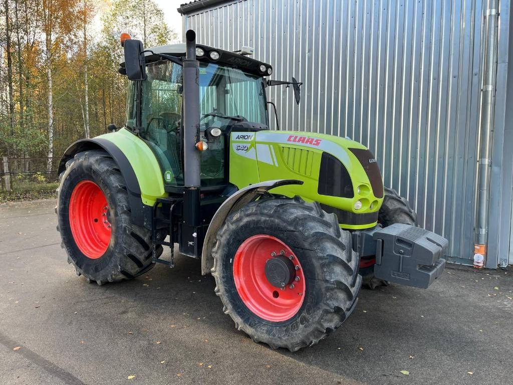 Tracteur agricole Claas Arion 640 CIS