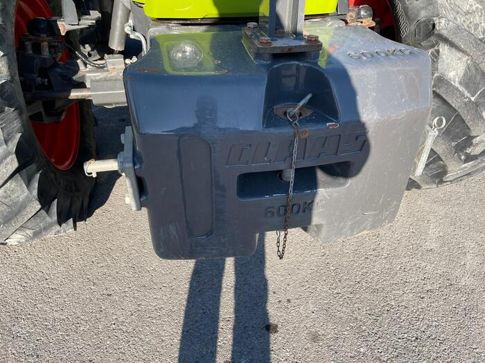 Tracteur agricole Claas Arion 650