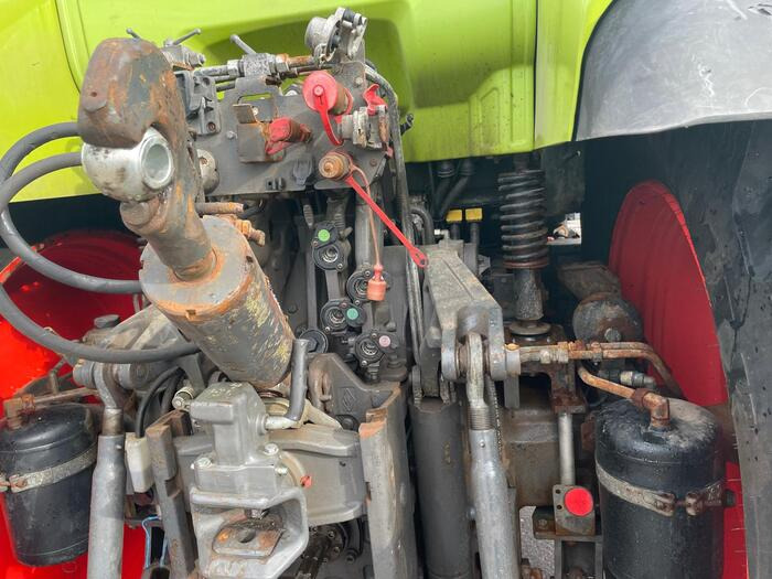 Tracteur agricole Claas Arion 650